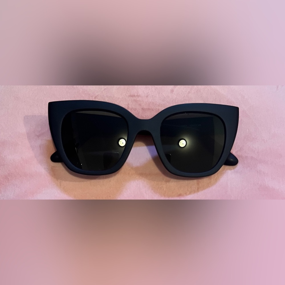TOMS Retro Cat Style Matte Black Sunglasses GIVE SIGHT LIMITED EDITION new!